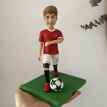 ES503 Футбол Дете Болванчик Кукла 100% Потребителски Фигурки, Ръчно изработени Персонализиран Подарък
